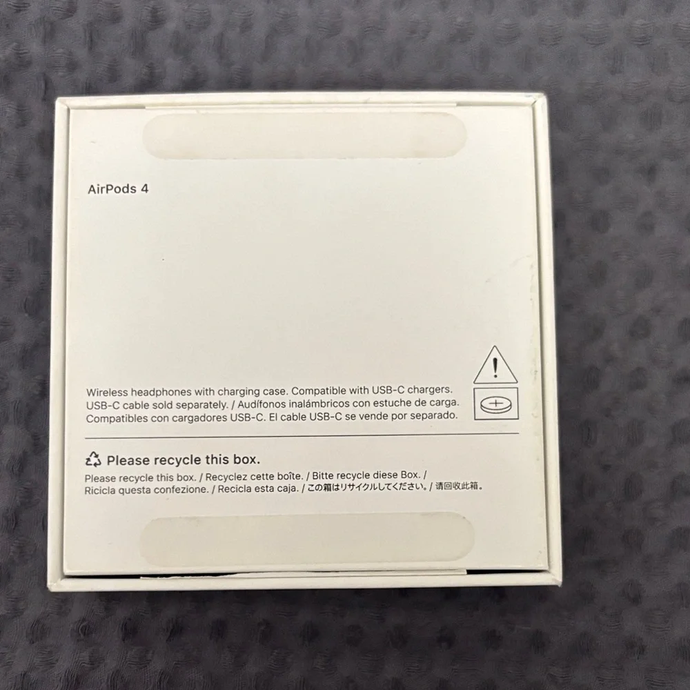 New Apple Wireless Earbuds - White
